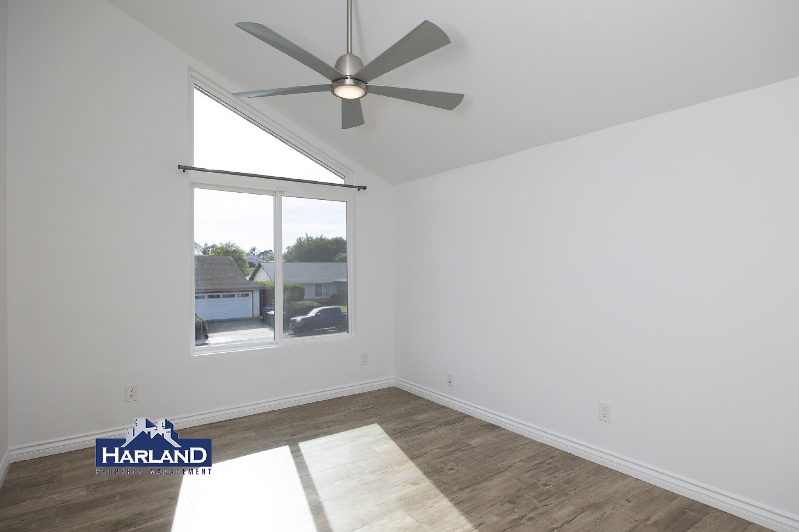 4494 Benhurst Ave property image