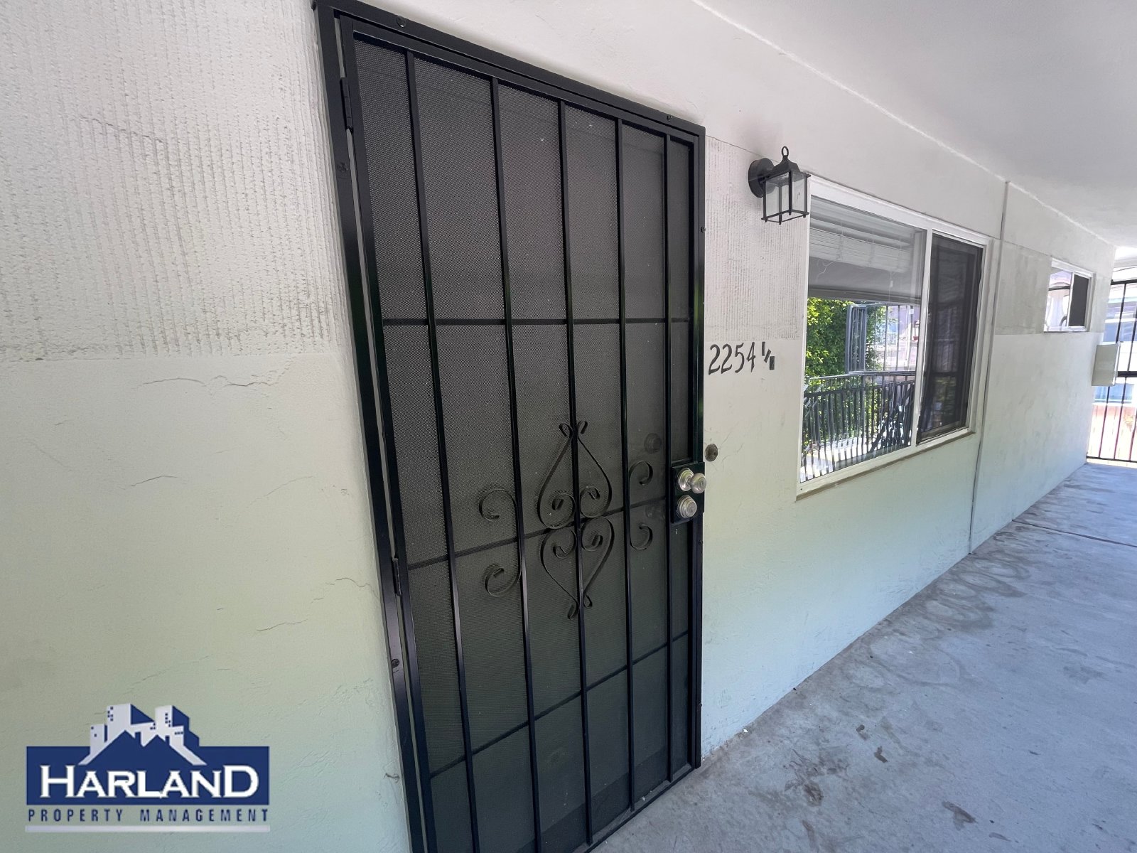 2250-2254 Garnet Avenue - 2254.5 property image