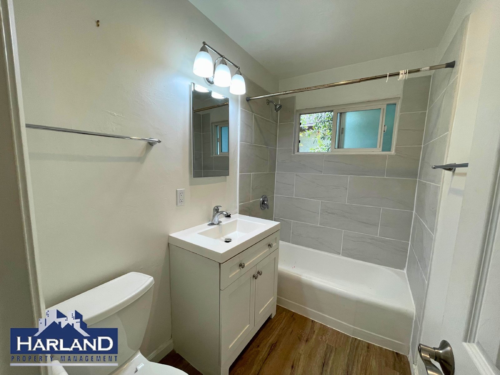 2250-2254 Garnet Avenue - 2254.5 property image