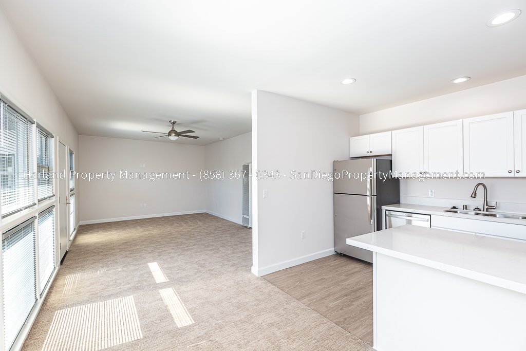 1012 A Avenue #1016A property image