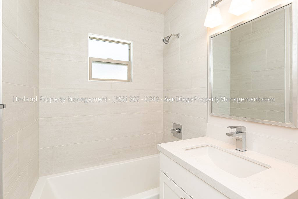 1012 A Avenue #1016A property image