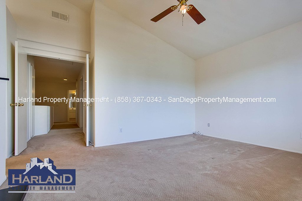 5540 Renaissance Ave. #3 property image