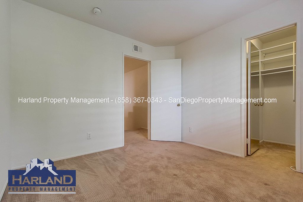 5540 Renaissance Ave. #3 property image