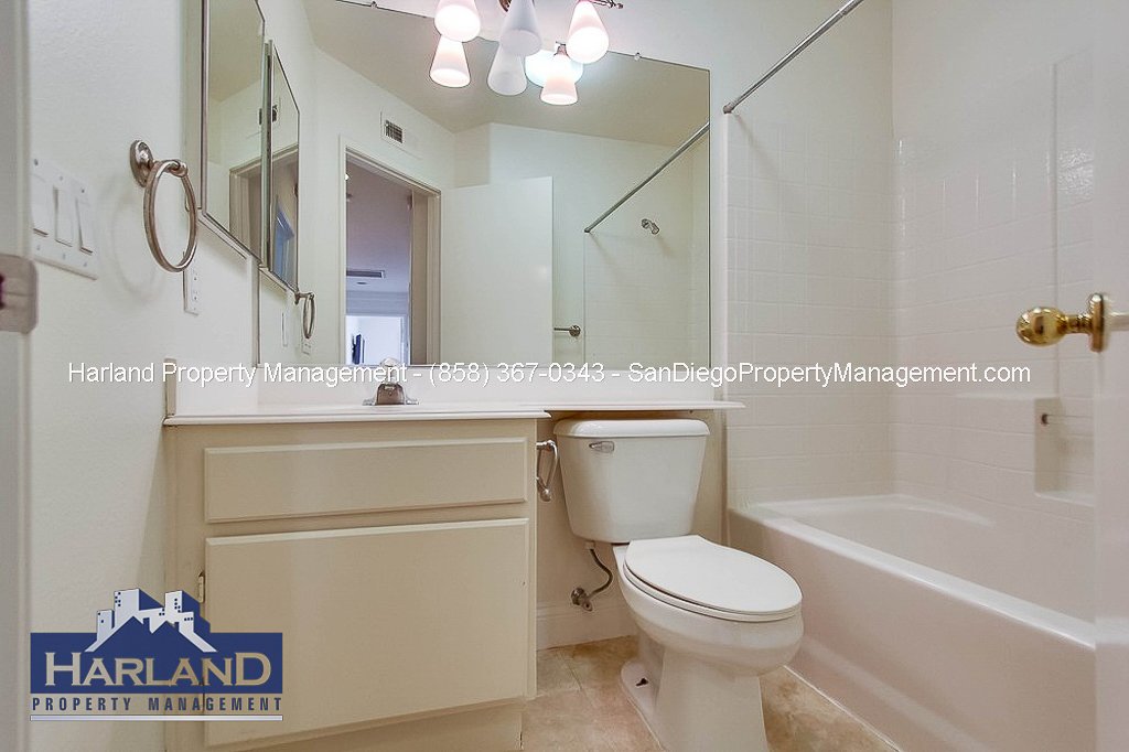 5540 Renaissance Ave. #3 property image