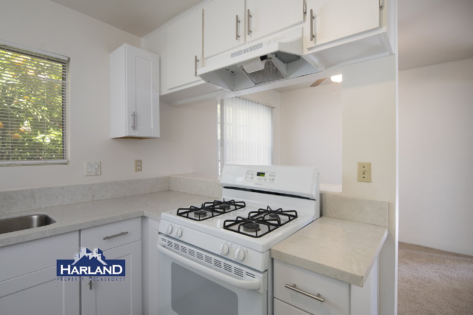 2112 Thomas Ave property image