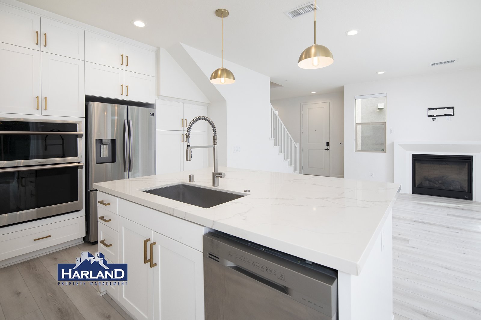 3024 Estero Rd property image