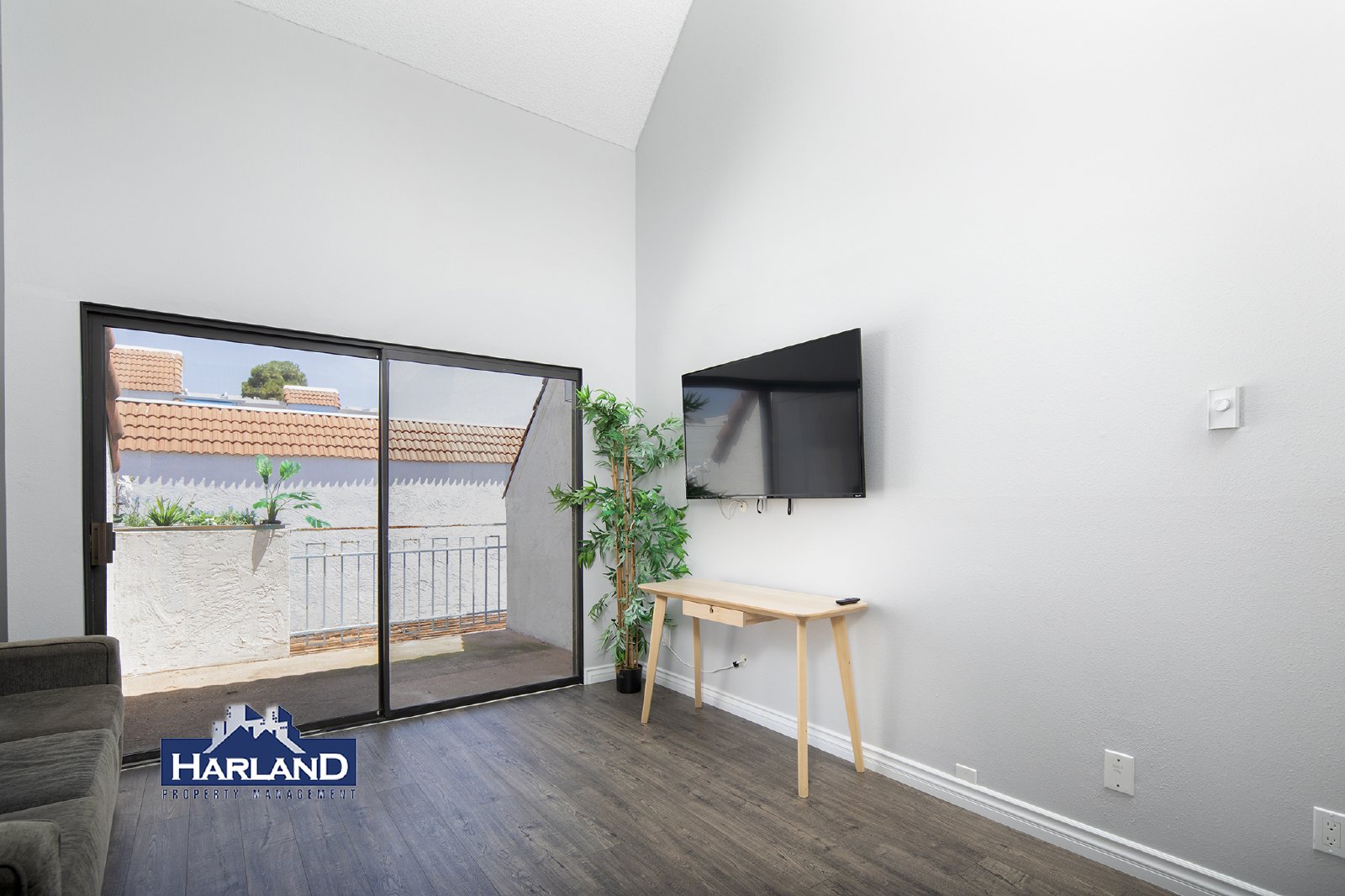 8332 Regents Road - 3A property image