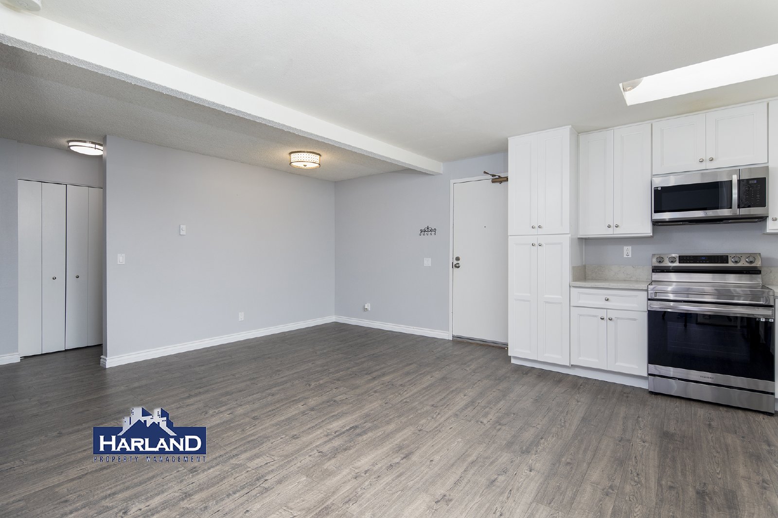 8332 Regents Road - 3A property image