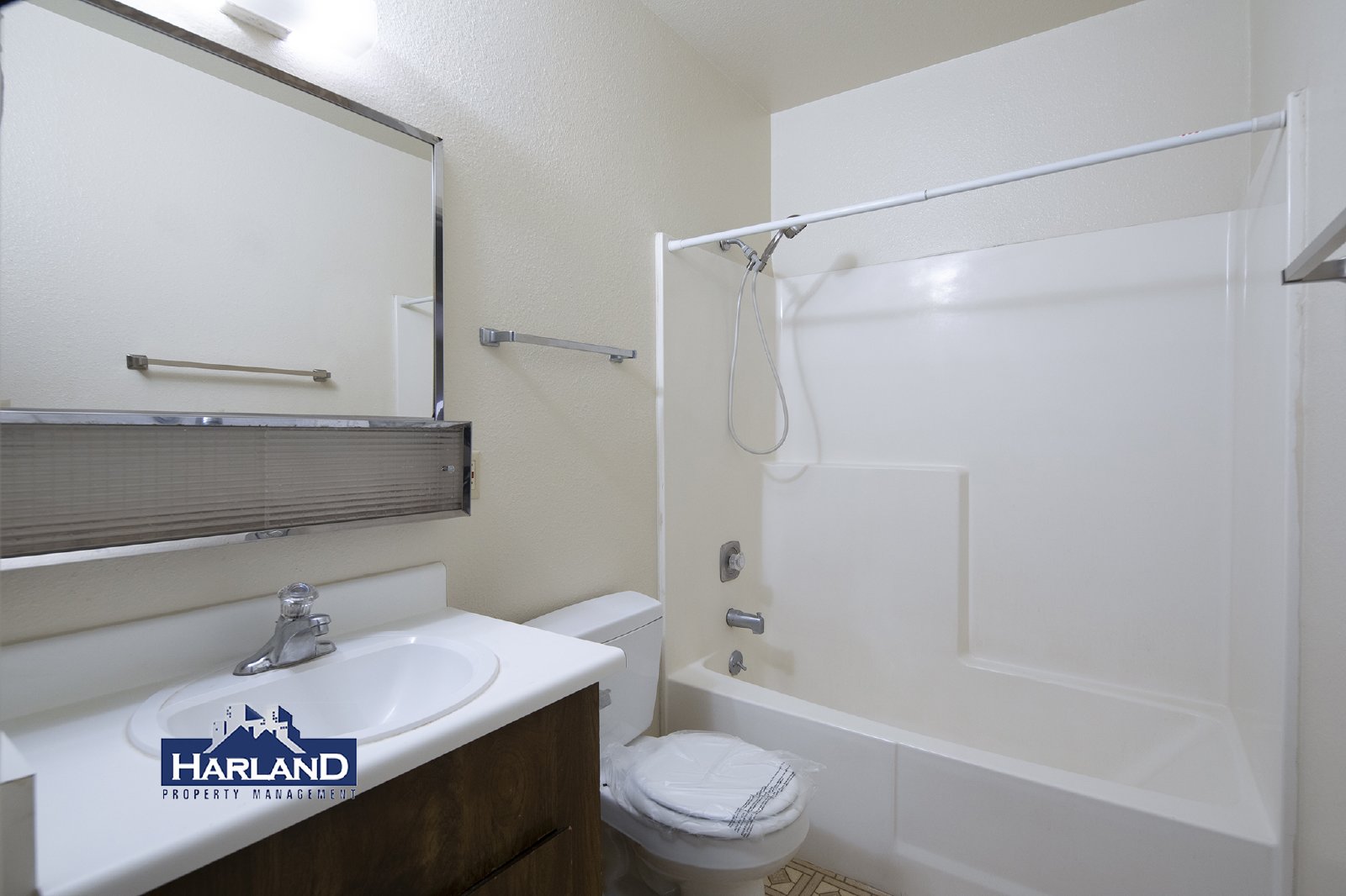 2112-2114 Thomas Avenue - 2114 Unit 3 property image