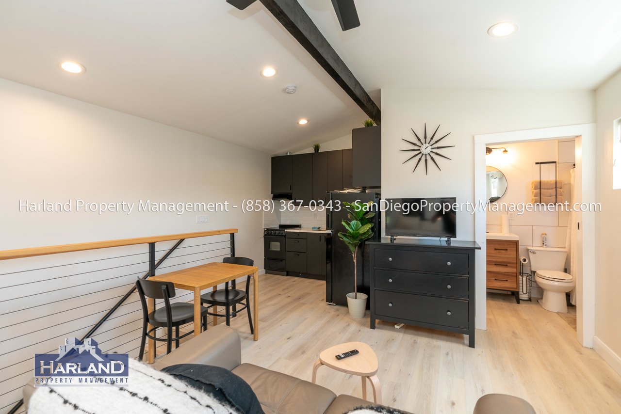 2831 Monroe Ave. - 2 property image