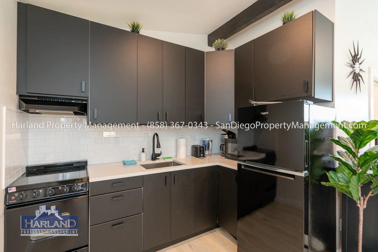 2831 Monroe Ave. - 2 property image