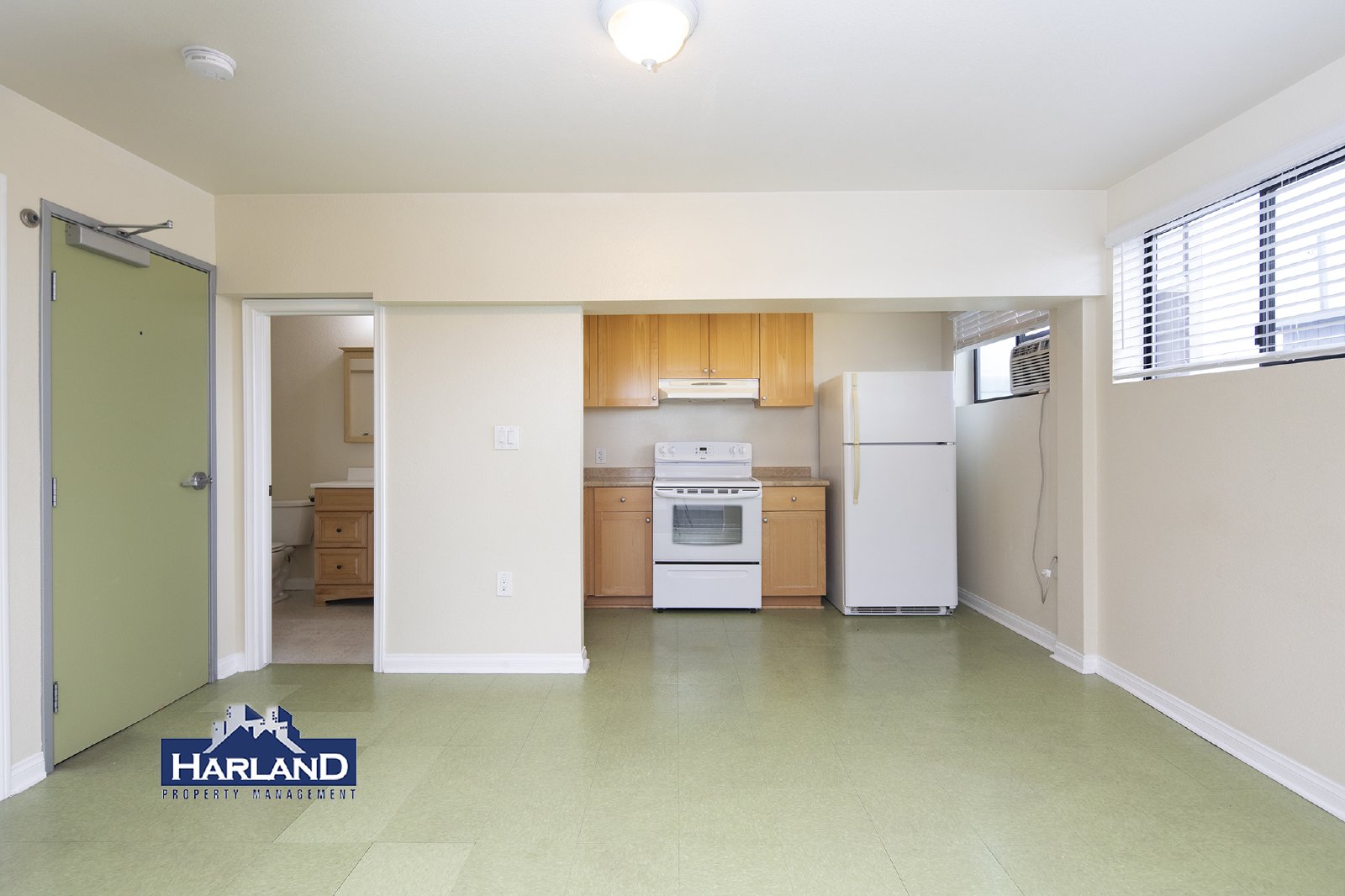 3047-303 University Ave property image