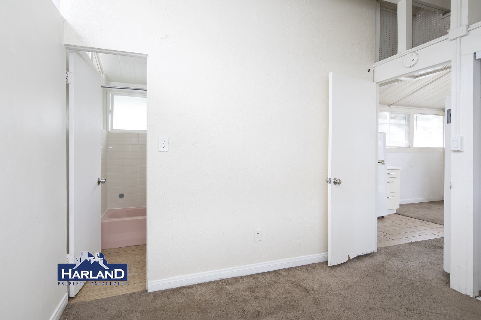 6250-6264.5 Stanley Avenue - 6254.5 property image