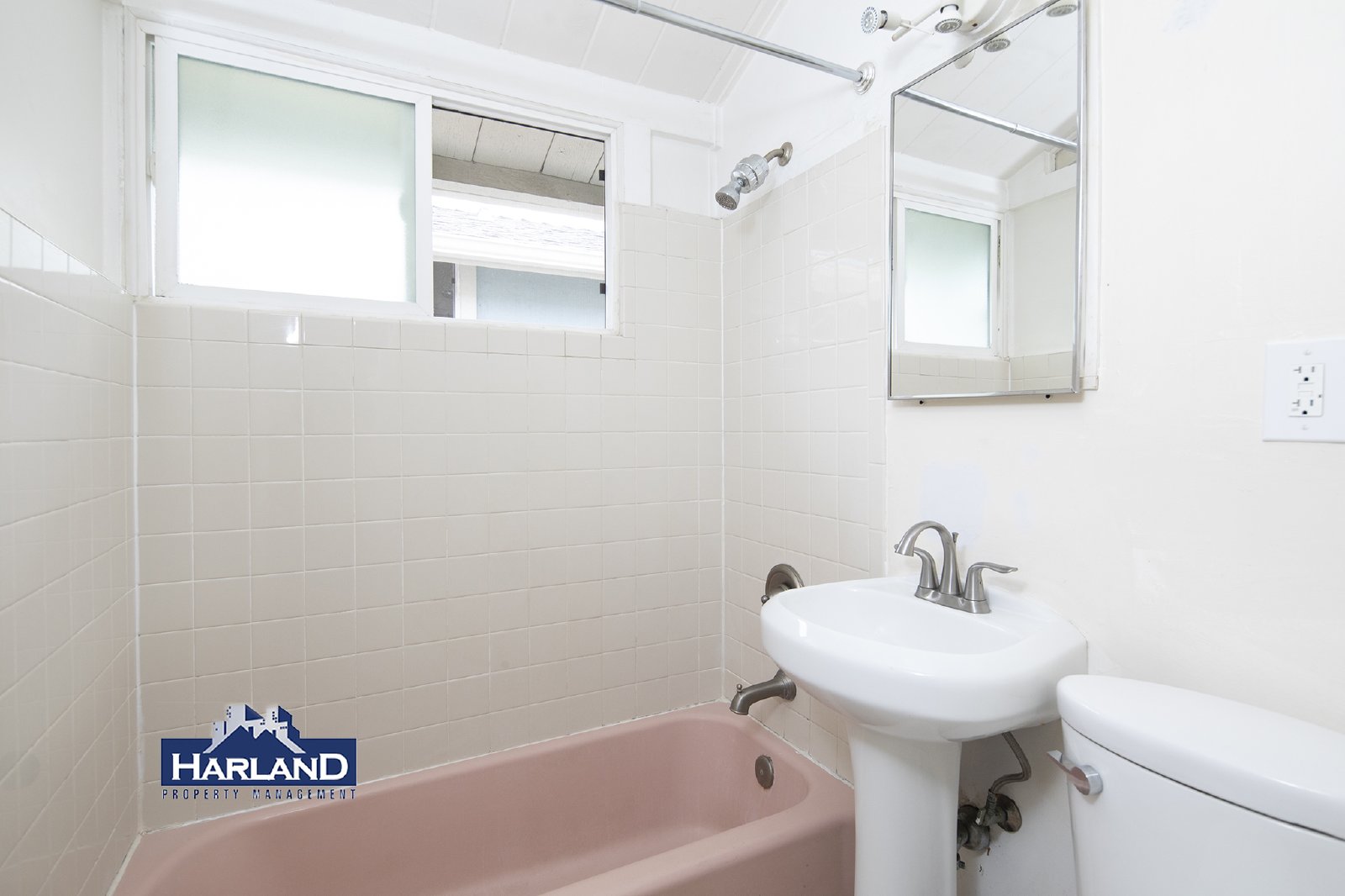 6250-6264.5 Stanley Avenue - 6254.5 property image