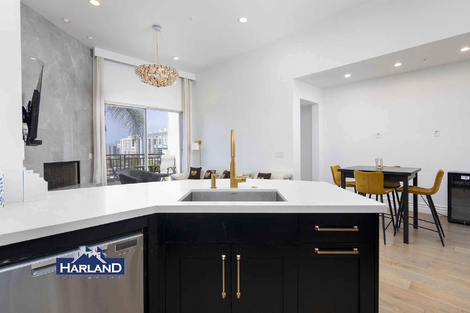 9253 Regents Road - A401 property image