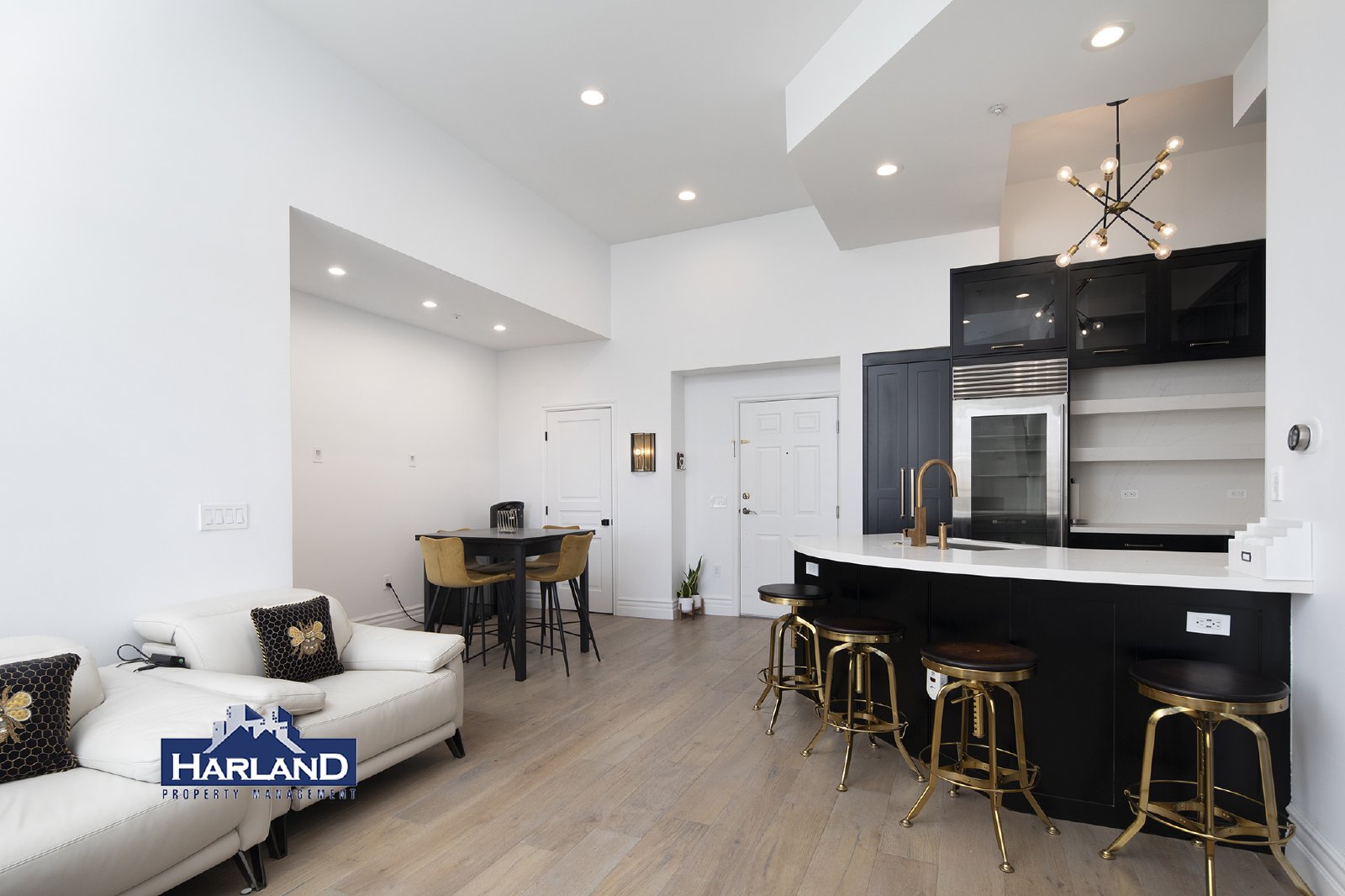 9253 Regents Road - A401 property image