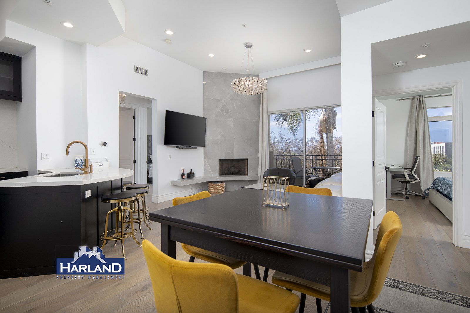 9253 Regents Road - A401 property image