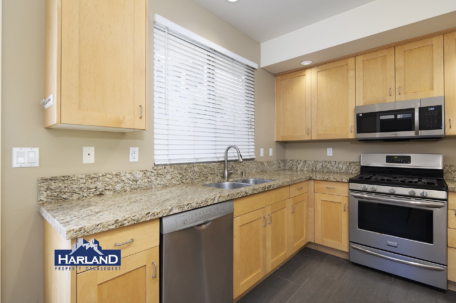 3528-3538 Indiana Street Unit 3528 property image