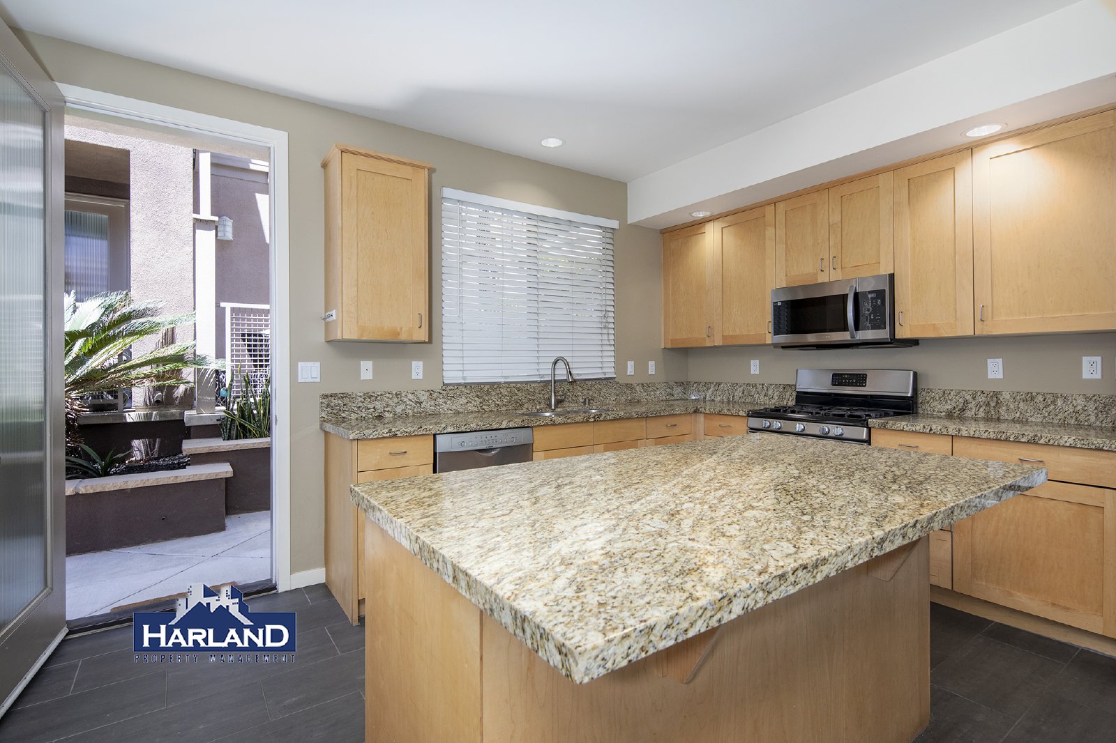 3528-3538 Indiana Street Unit 3528 property image