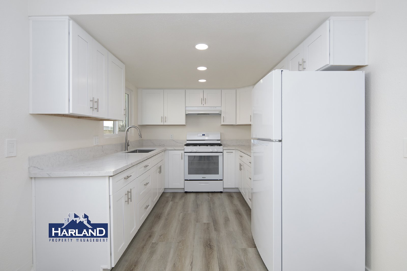 1107 B Ave property image
