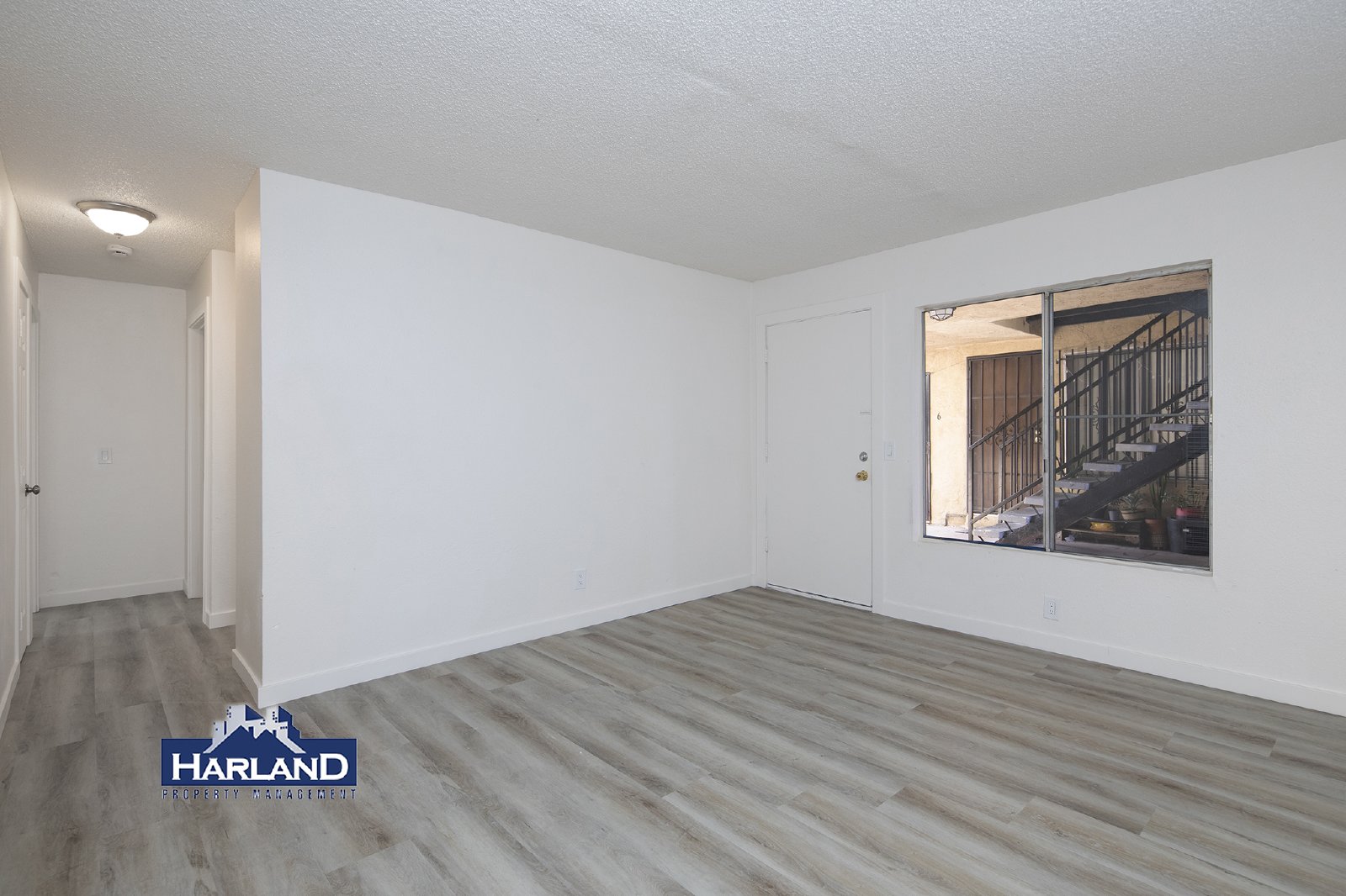 1107 B Ave property image