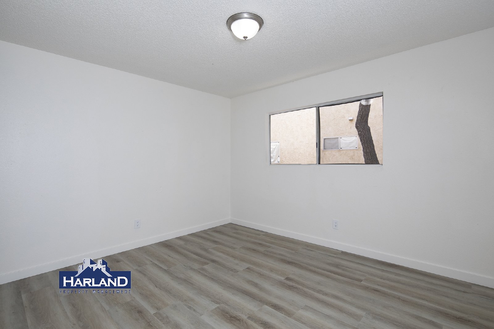 1107 B Ave property image