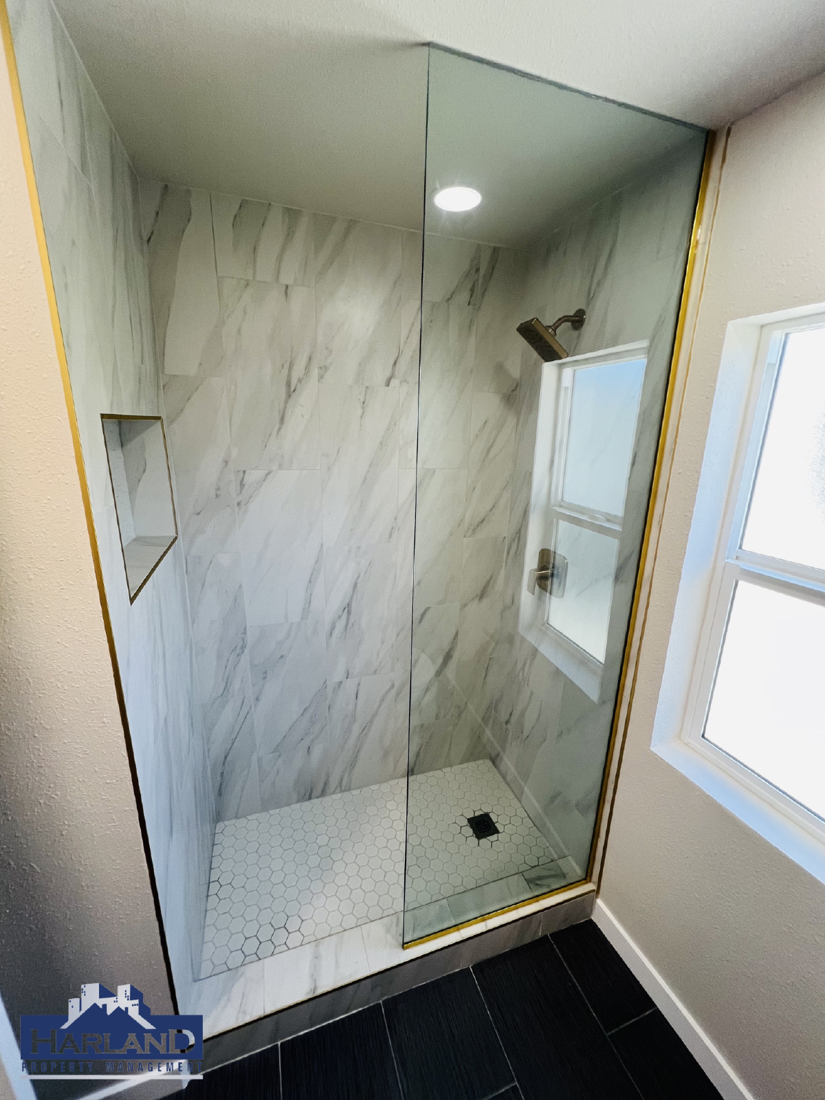 3845-3851 Menlo Avenue - 3849 property image