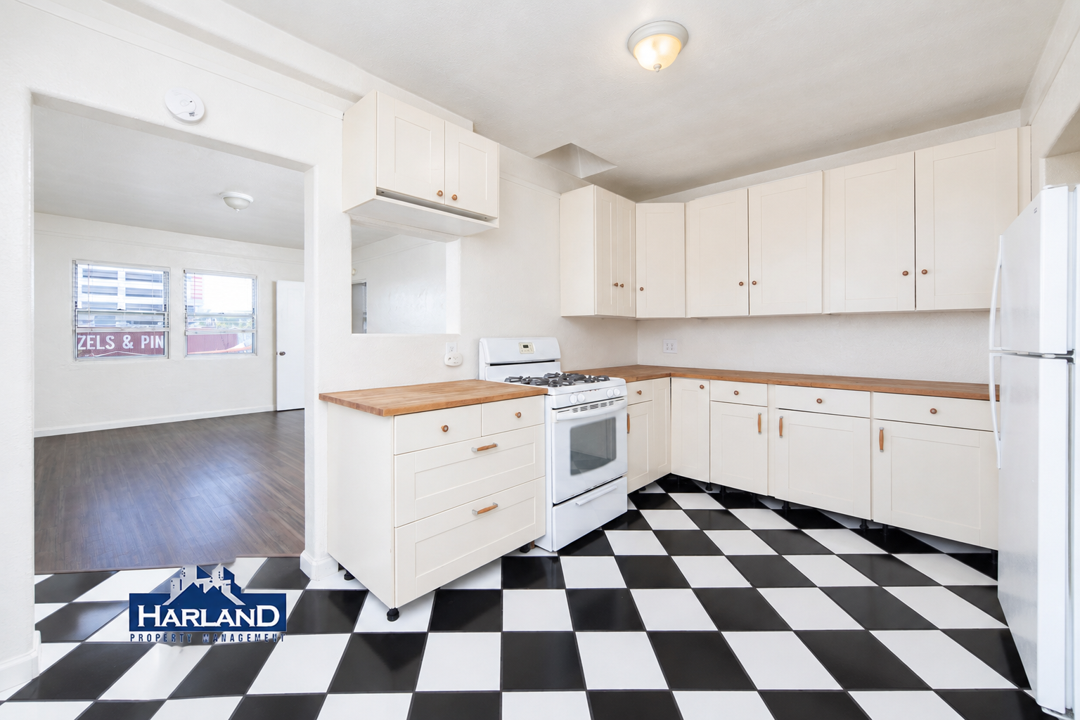 3809-3815 Ray Street - 3809 property image