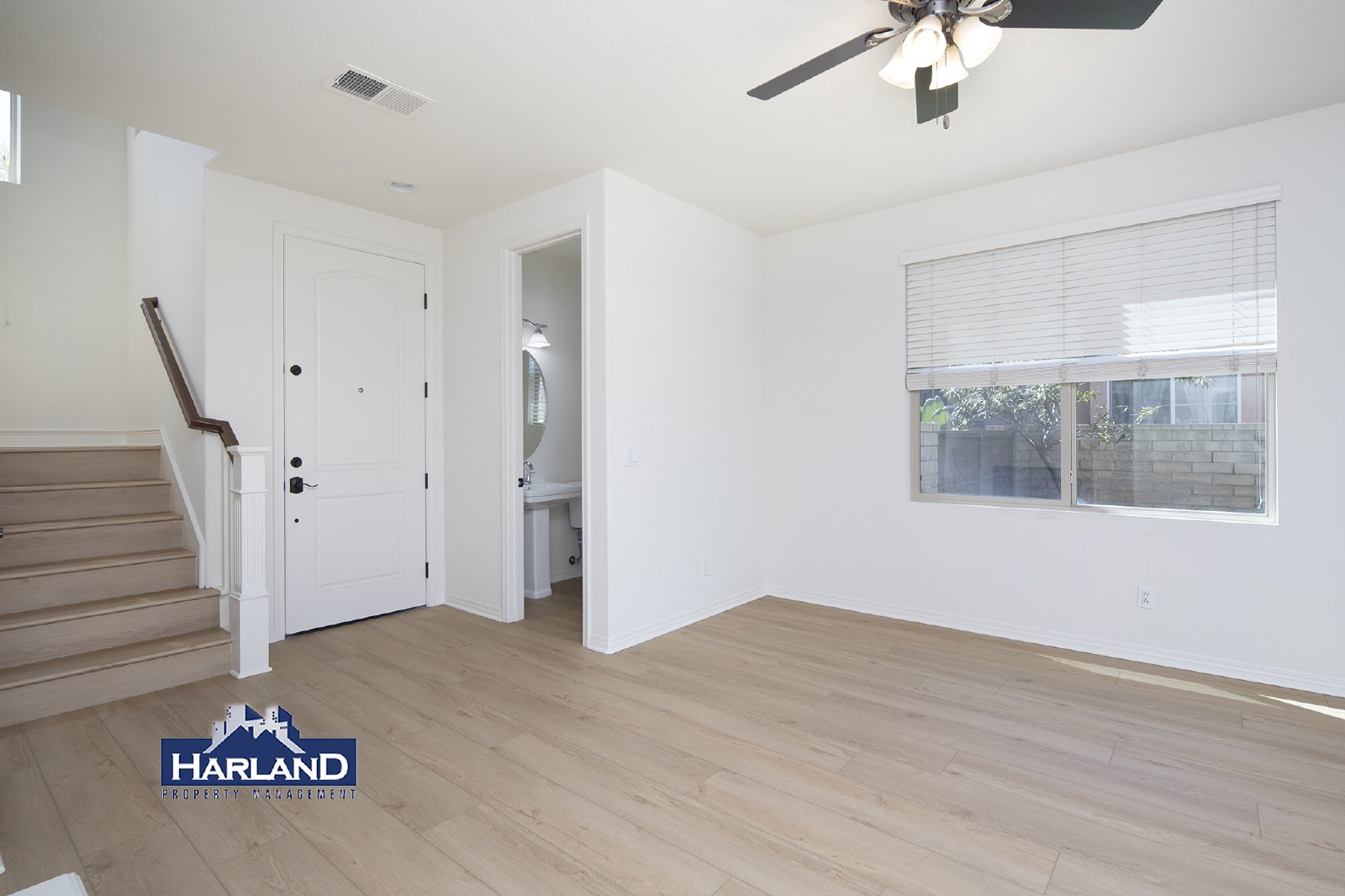 11320 Laurelcrest Dr property image