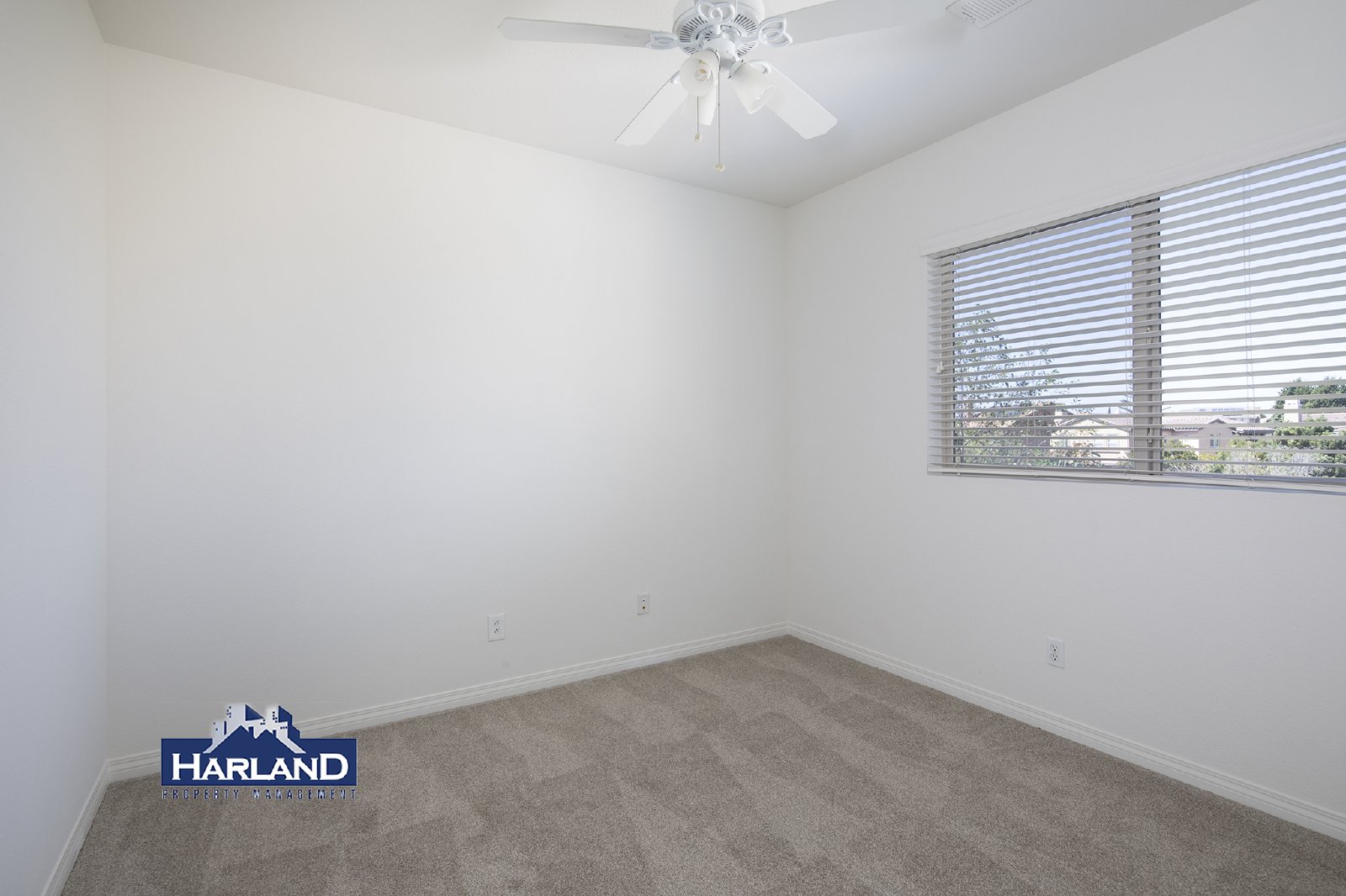 11320 Laurelcrest Dr property image