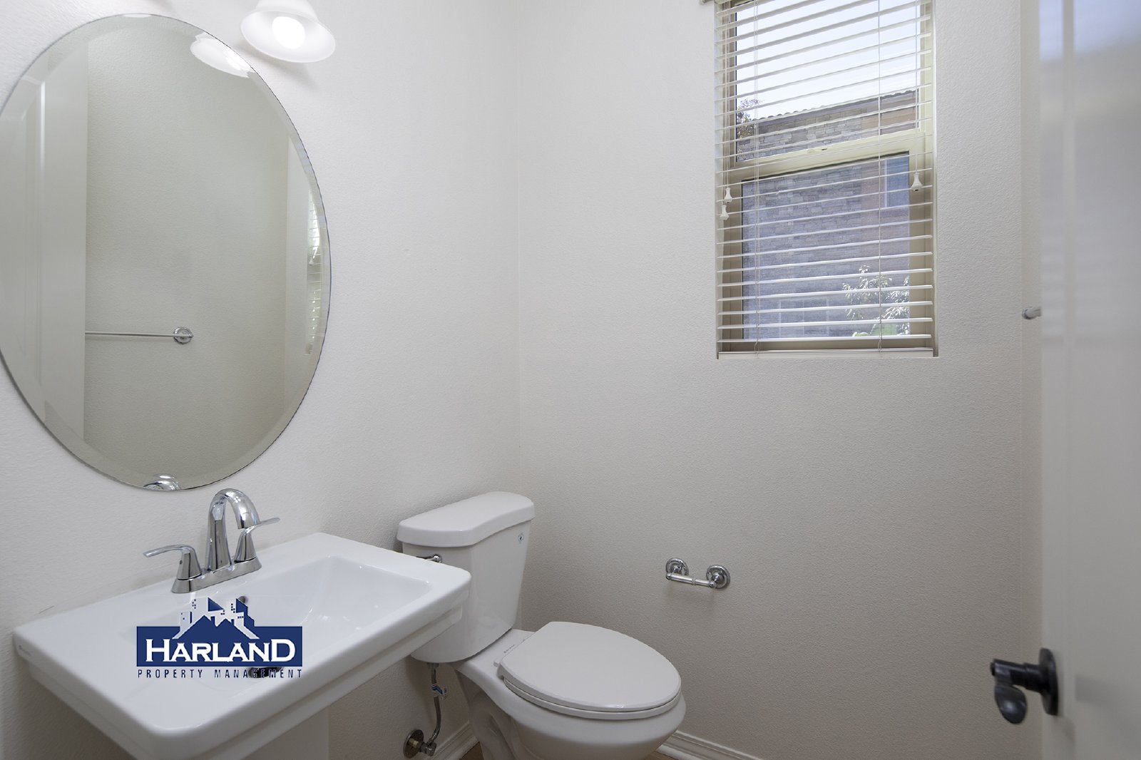 11320 Laurelcrest Dr property image